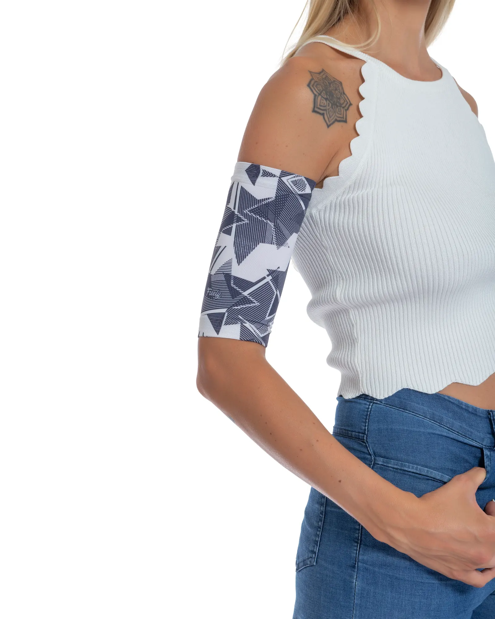 Coverpicc Microfibra Stelle indossato sul braccio