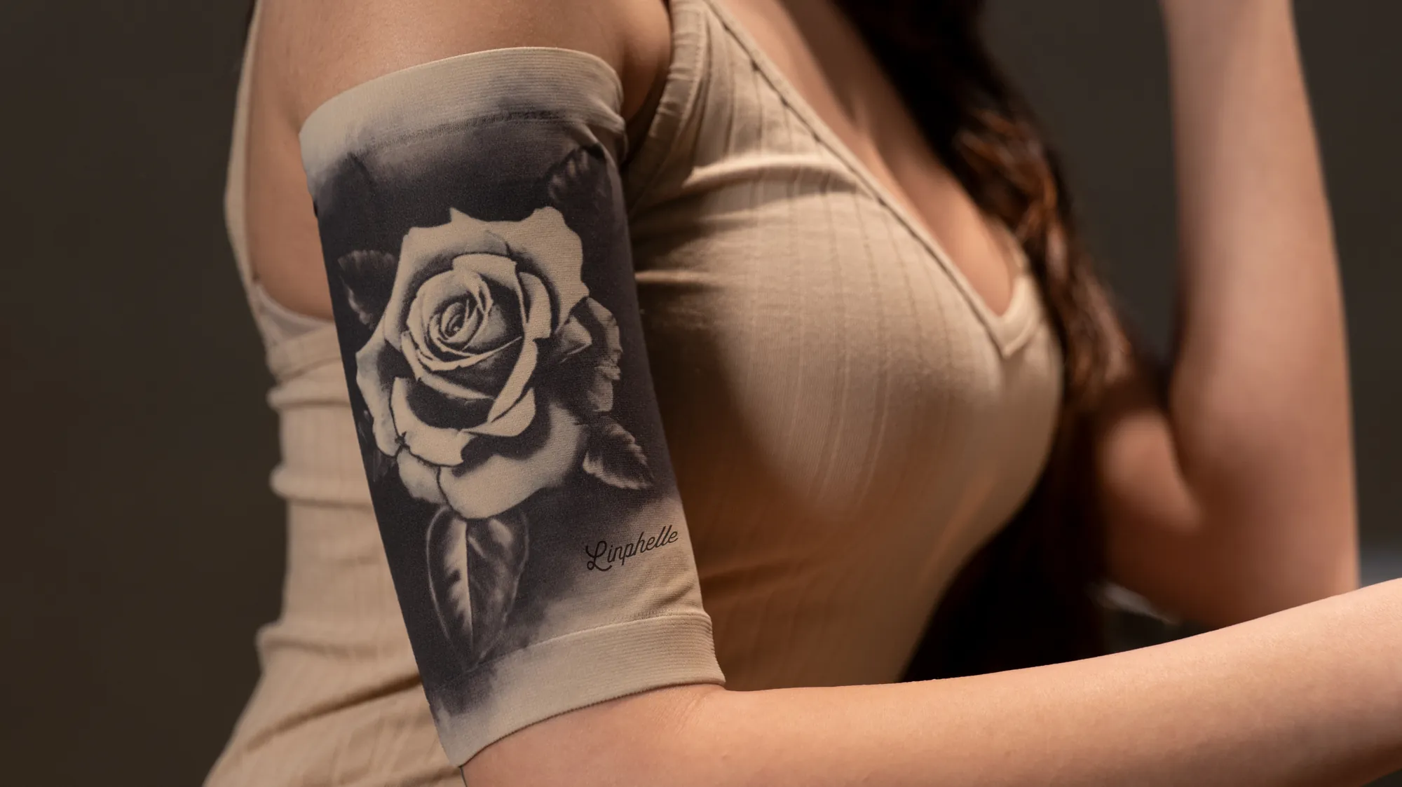 Coverpicc Microfibra con fantasia rosa sul braccio